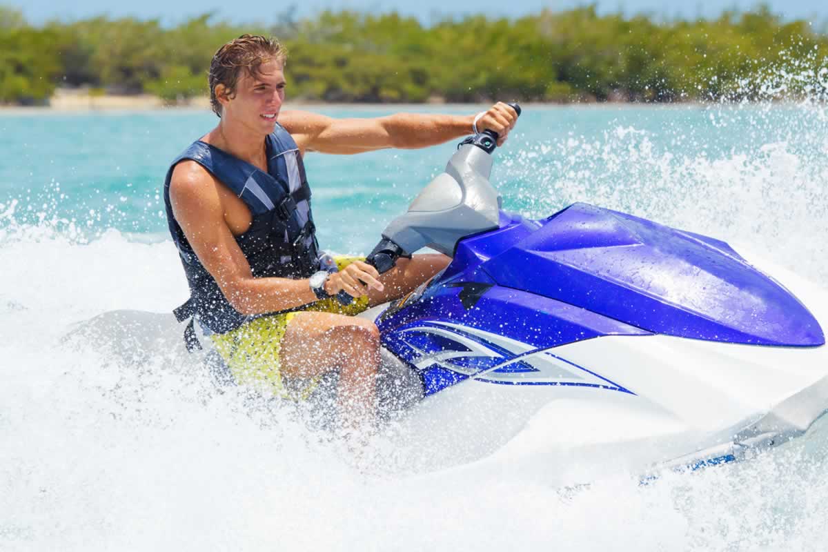 Best Watch for Jet Skiing